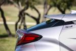 Toyota C-HR 2017 года (NA)